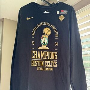 Men's Boston Celtics Nike NBA Finals Champions Locker Room Long Sleeve T-Shirt